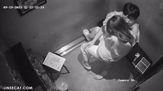 코노에서 격렬하게 씹질