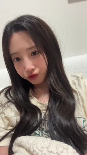 러블리즈 【유지애】 라이브 소통앱 중 꼭노