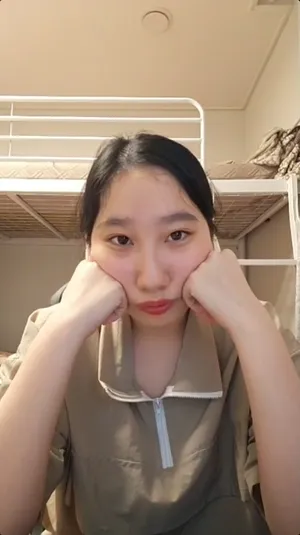 기숙사 라방 육덕 볼펜 자위녀