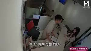 스페셜 마시지 선택한 여대생