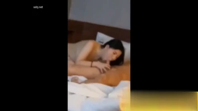 쪼임이 확실한 육덕녀