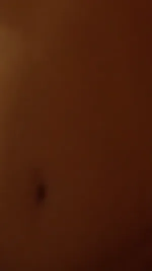 유연한 허리 놀림 갈색녀