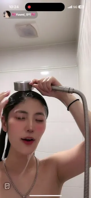 틱톡 라방중 샤워하다가 꼭노(28초경)