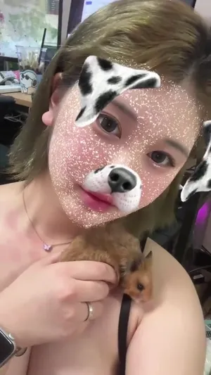 친구랑 나눠먹는 어린여친 하유니 일상포함 얼공풀팩